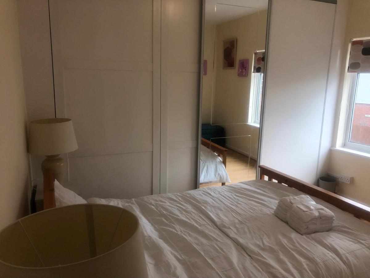 Northfield Eejs Beautiful 2 Bed Home المظهر الخارجي الصورة
